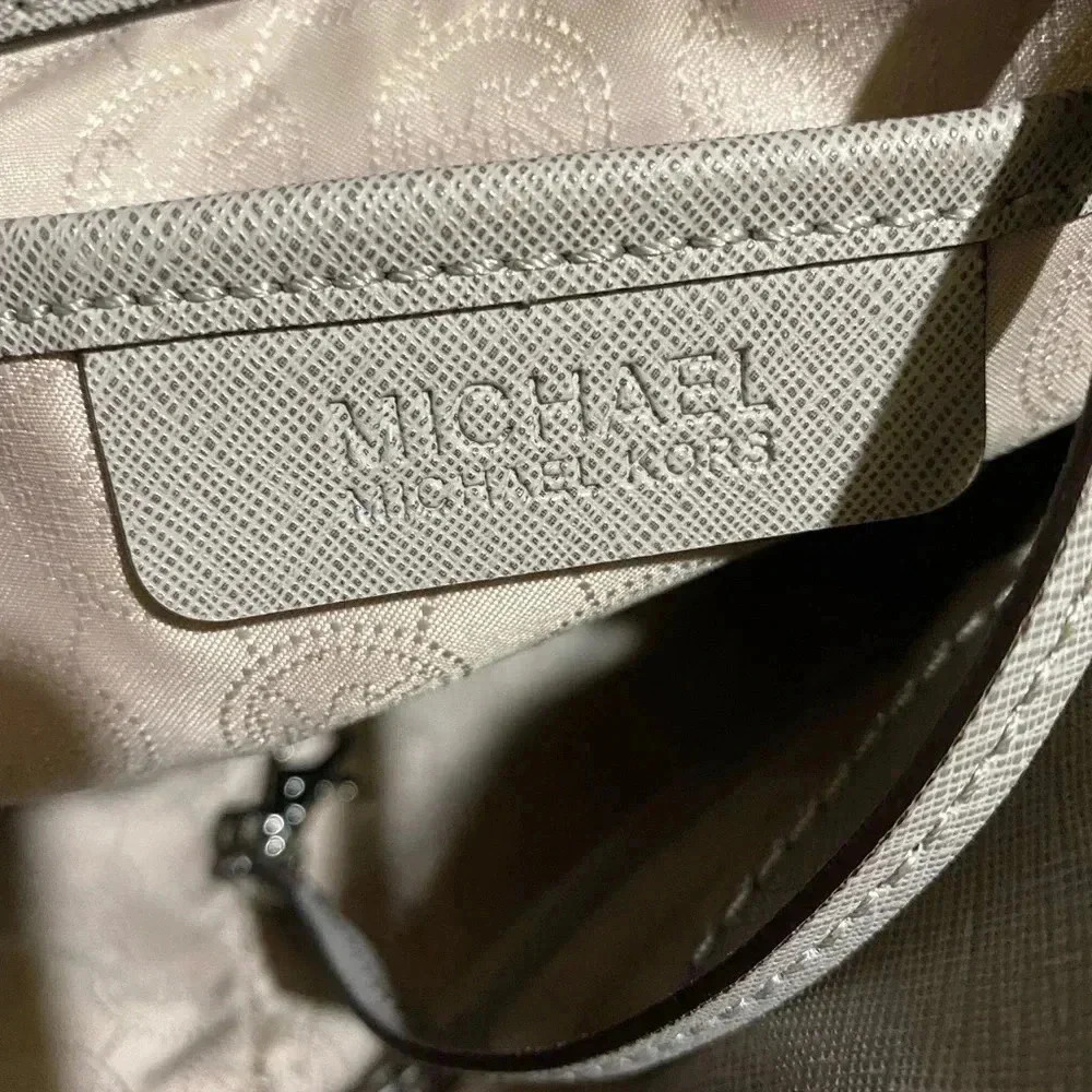 Michael kors grey saffiano leather tote bag - Picture 5 of 14